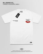 CAMISETA LOVE IS A TRAP EDITION