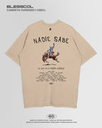 CAMISETA OVERSIZE NADIE SABE BAD BUNNY