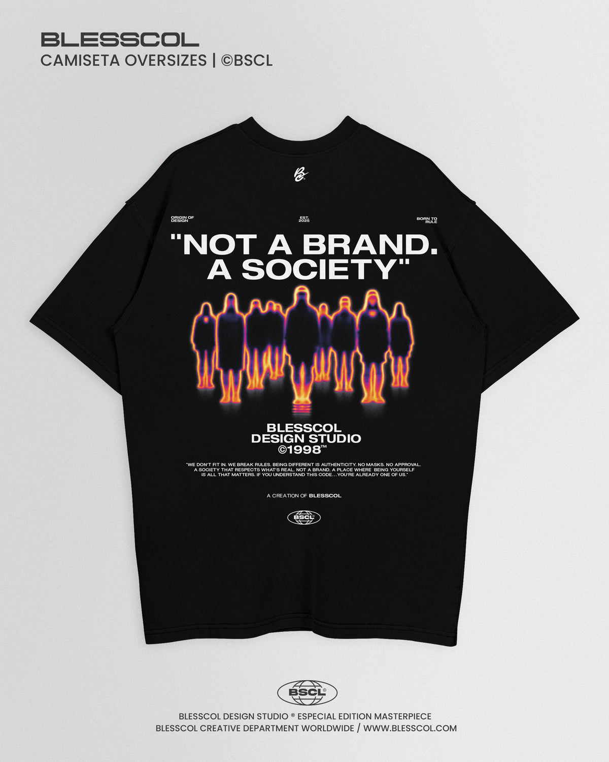 CAMISETA OVERSIZE NOT A BRAND A SOCIETY