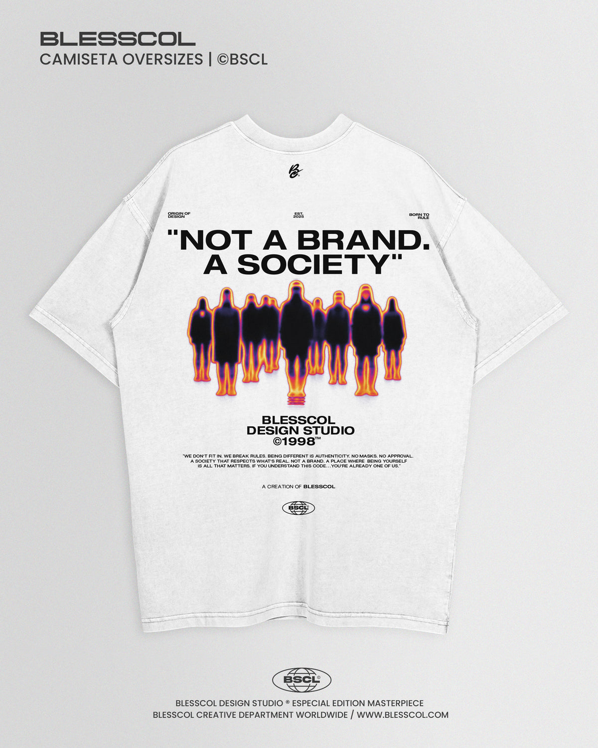 CAMISETA OVERSIZE NOT A BRAND A SOCIETY