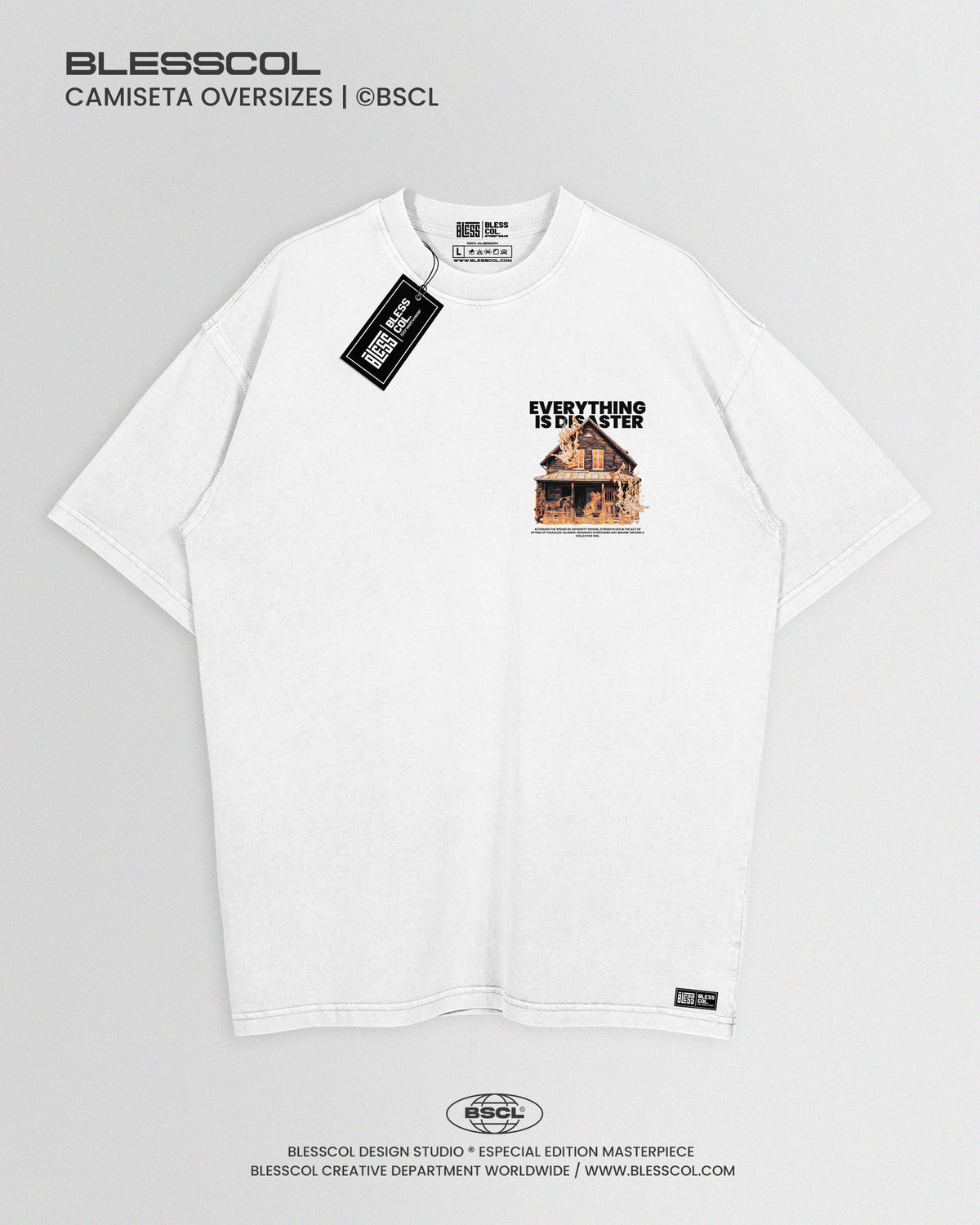 CAMISETA OVERSIZE VERYTHING IS DISASTER