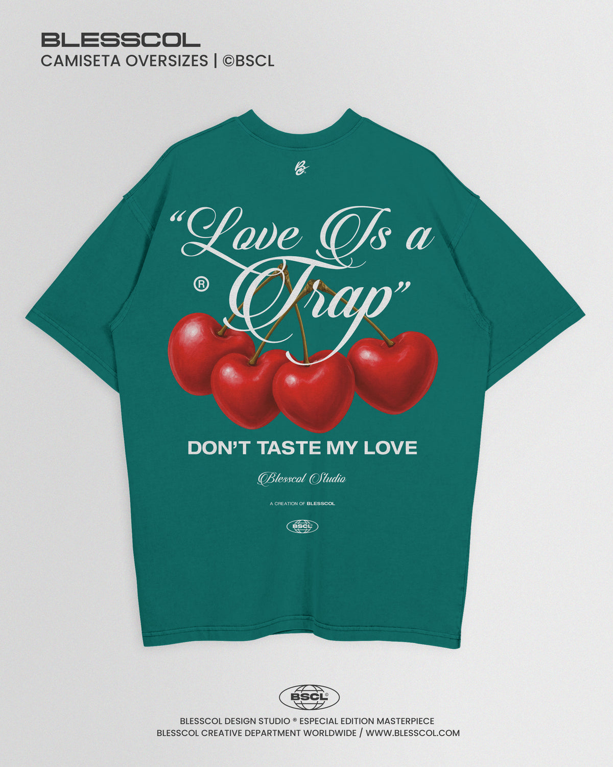 CAMISETA OVERSIZE EDITION LOVE IS A TRAP